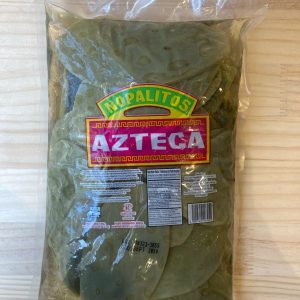 Nopales enteros en tienda mexicana en Barcelona