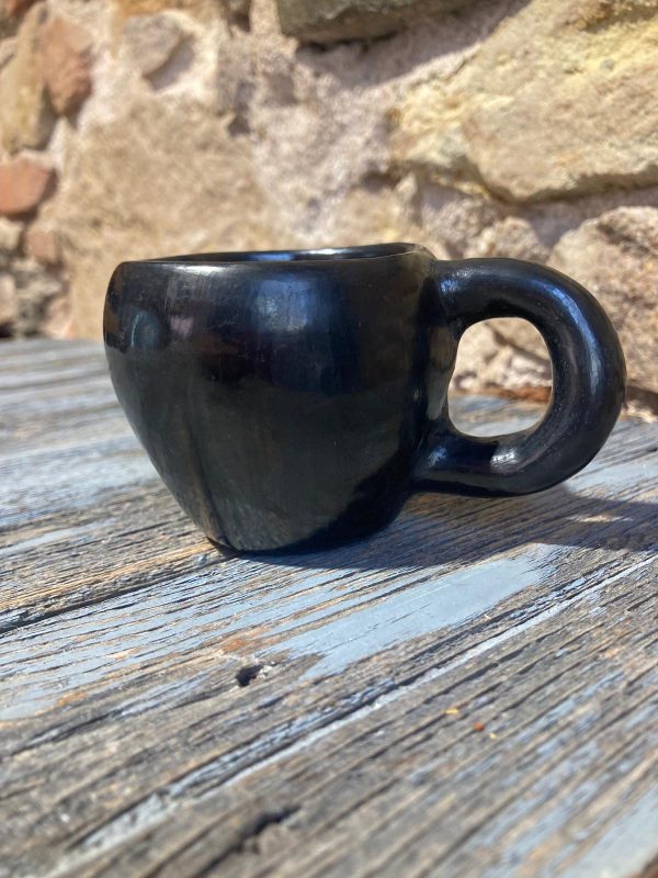 Barro negro de Oaxaca en tienda mexicana en España