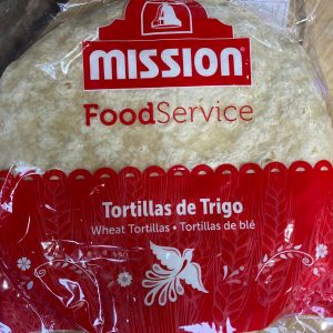 Tortillas de trigo grandes en tienda en Barcelona