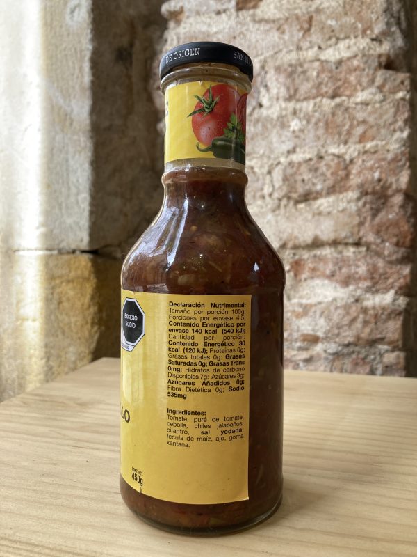 Pico de gallo mexicano en tienda en Barcelona