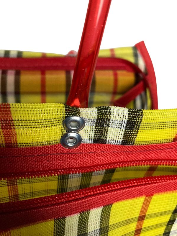 Bolsa mexicana en tienda en Europa