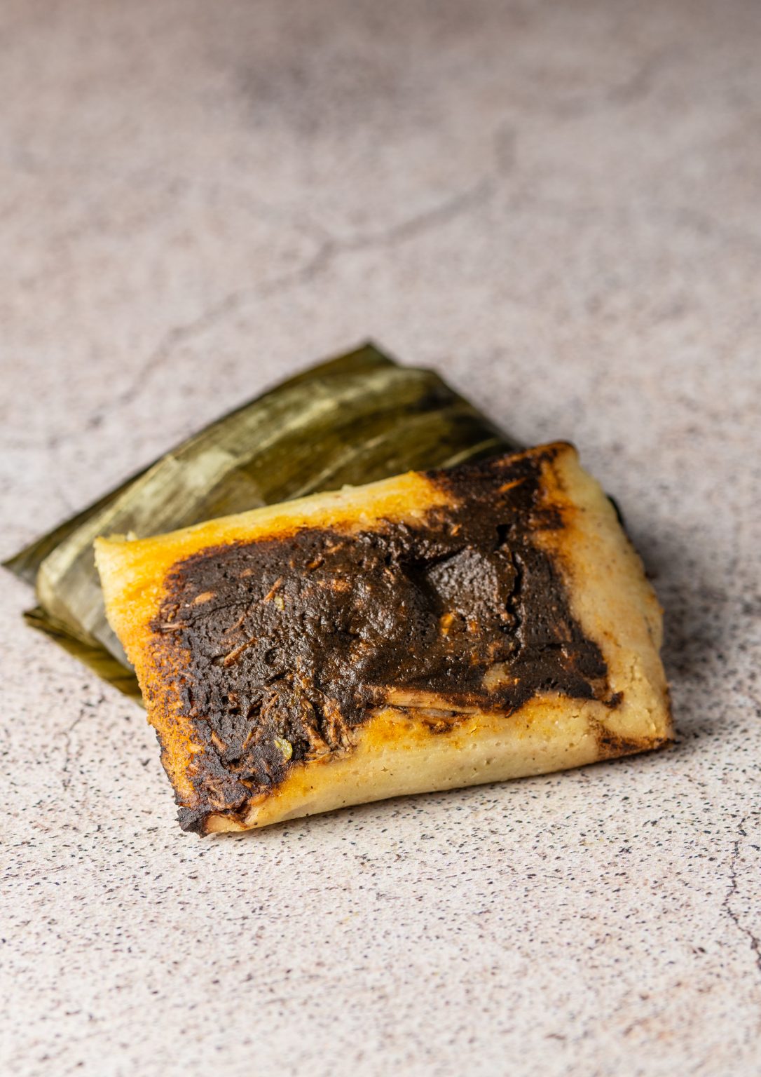 Tamales caseros de pollo con mole