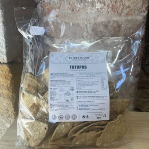 Totopos artesanales en tienda mexicana en Barcelona