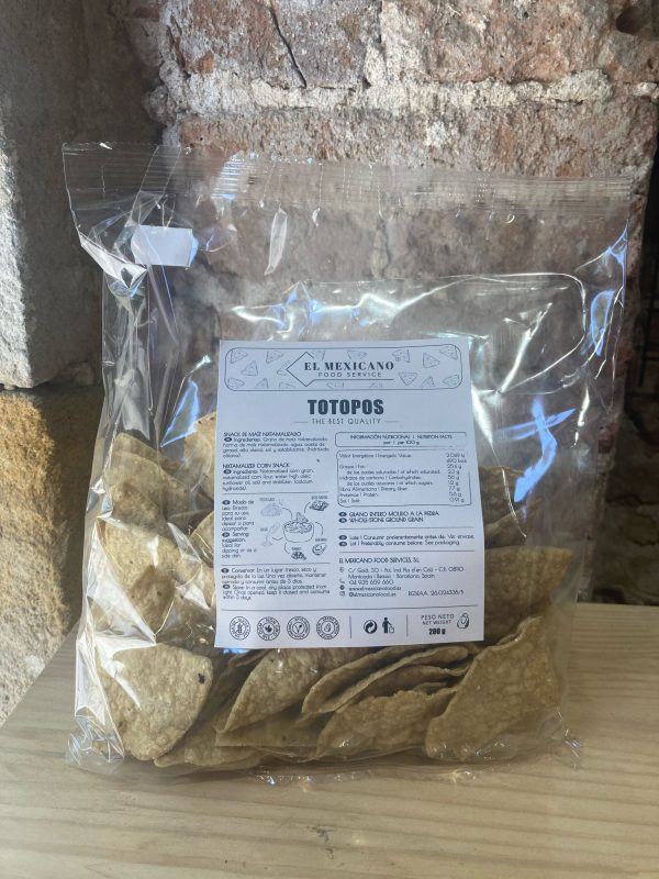 Totopos artesanales en tienda mexicana en Barcelona