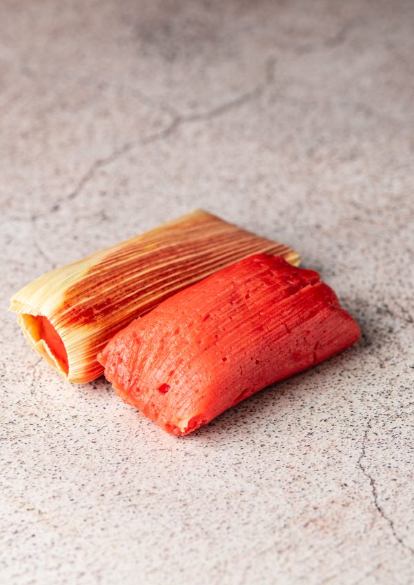 Tamales dulces de fresa en tienda mexicana en Barcelona