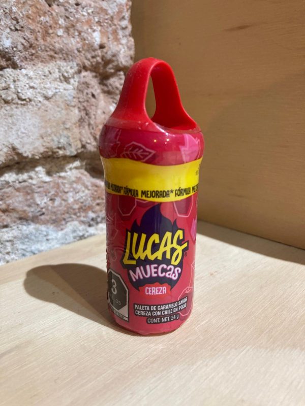 Chucherías mexicanas en tienda en Barcelona