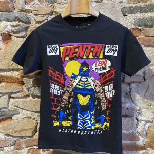 Camisetas auténticas de la Lucha Libre Mexicana en tienda en Barcelona