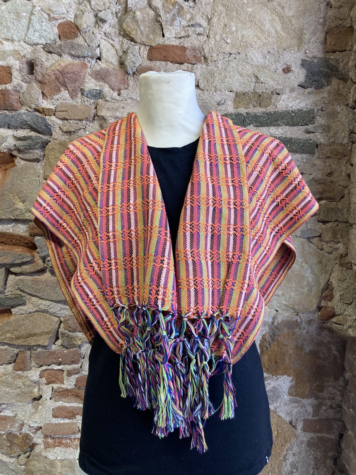 Rebozo colorido en Barcelona