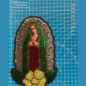 Decorado de la Virgen de Guadalupe en tienda en Barcelona